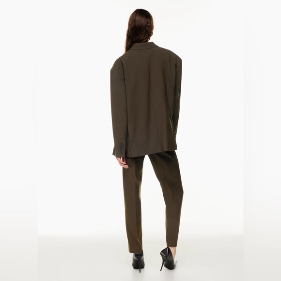 ARITZIA New Vogue Rich Cocoa Oversized Blazer - Picture 3 of 16